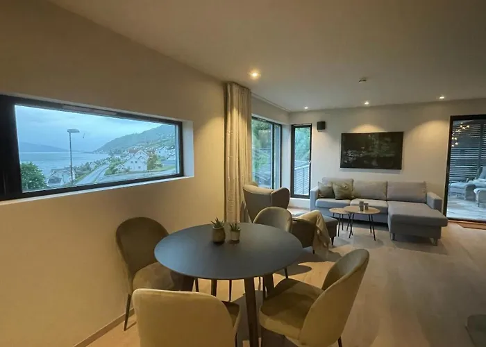 Sognefjorden View Апартаменты Лейкангер