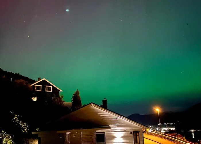 Апартаменты Sognefjorden View Лейкангер